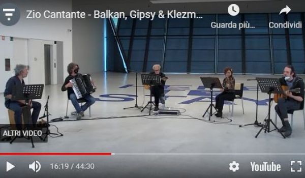 Museion: Zio Cantante - Balkan, Gipsy & Klezmer Band (Here to stay) 